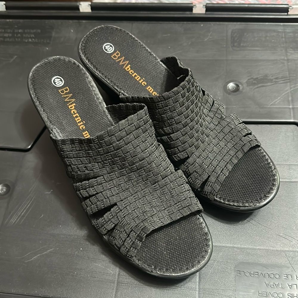 BERNIE MEV Black Woven Kent Slip On Heeled Sandals